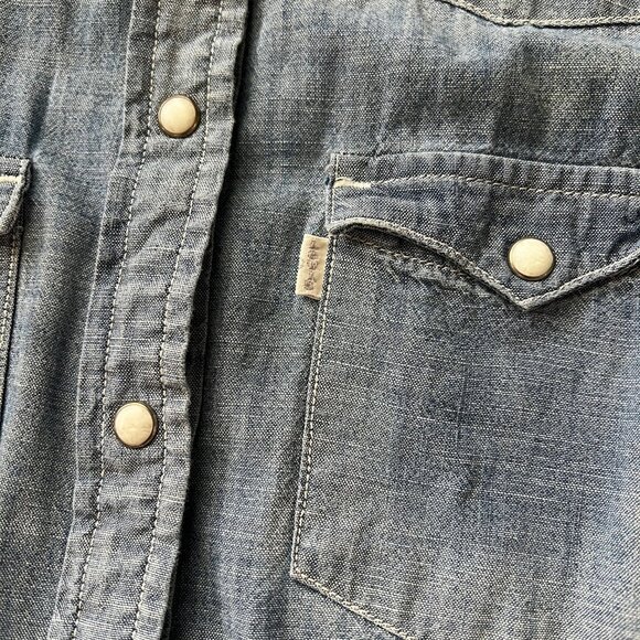 Levi's Western Denim button/snap shirt - Picture 2 of 5